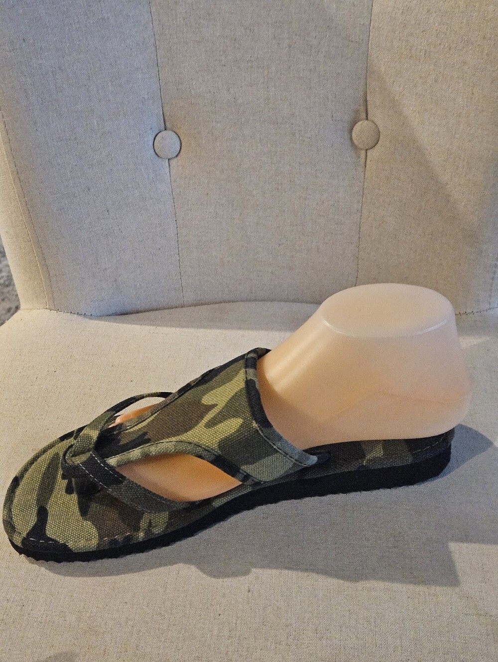 Camo Flip-Flop Sandals - Green Camo - Picture 7 of 8